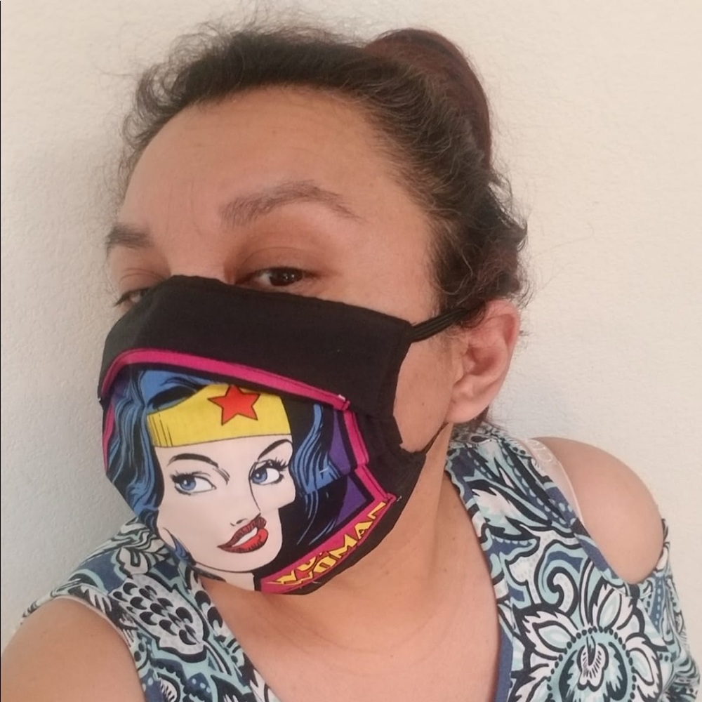 WONDER WOMAN WITH HEROES FACE MASK WASHABLE